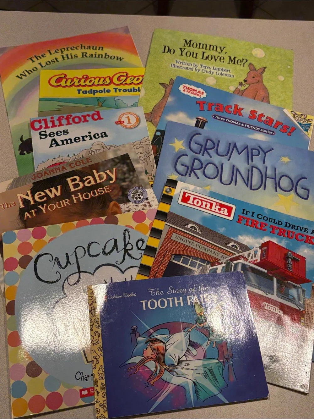 Lot of Scholastic Children’s Books (new condition)
